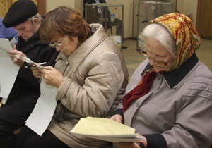 В Запорожье пенсионерка разбила градусник на избирательном участке