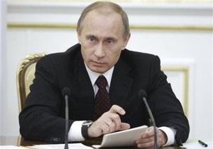 Путин призвал не допустить украинизации политической жизни в России
