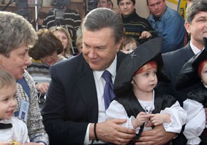 На Закарпатье ребенку дали имя Янукович