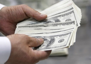 В США бизнесмен заплатил своим сотрудникам по тысяче долларов за каждый год работы