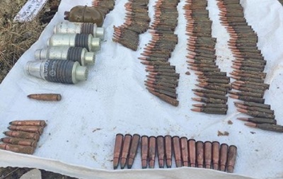 В заброшенном здании на Луганщине обнаружен схрон с боеприпасами