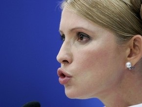 Тимошенко напомнила Ющенко, что за стабильность гривны отвечает Президент