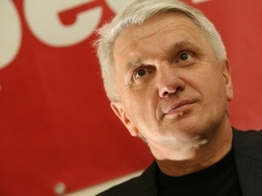 Литвин подписал закон о финансировании Евро-2012