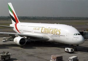 Дубайский аэропорт перестал принимать самолеты из-за сбоя в работе систем
