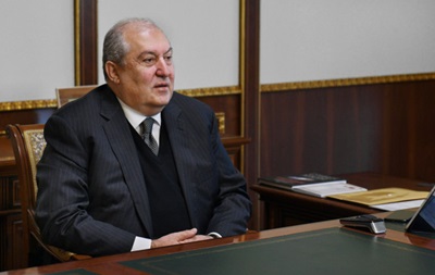 Президент Вірменії подав у відставку