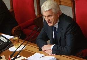 Литвин призывал не политизировать вопрос повышения пенсионного возраста