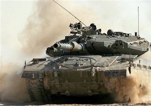 Экипаж израильского танка заснул на границе с Газой