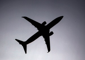 В Новосибирске Boeing-757 совершил вынужденную посадку