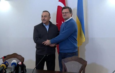 Україну відвідав глава МЗС Туреччини