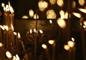 В Житомире из-за массовой скупки свечей к  концу света  цены поднялись в три раза - Конец света 2012