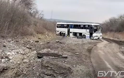 Авиаударом уничтожен рейсовый автобус Изюм - Славянск 