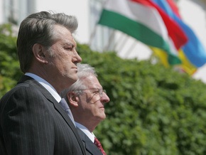 Президент Венгрии пообещал Украине поддержку в ЕС и НАТО