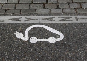 Британские ученые: Автомобили будущего будут сами сообщать о ДТП и вызывать скорую