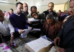 В Египте продлили референдум из-за высокой активности избирателей