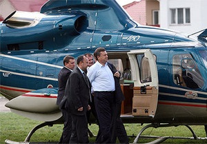 СМИ: Один полет Януковича в Межигорье обойдется в тысячу долларов