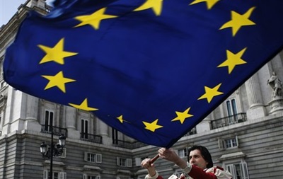 С 1 января между Украиной и ЕС упростится визовый режим