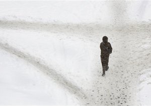 Киевские власти закупили новую технику для уборки улиц зимой
