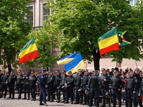 В центре Киева проходит Марш свободы