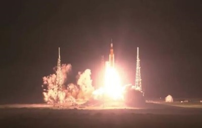 NASA запустила ракету до Місяця в рамках місії Artemis 1