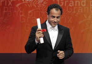Обладателя Гран-при Каннского кинофестиваля обвинили в связях с мафией