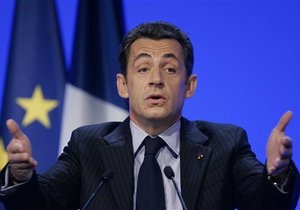Саркози не будет смотреть фильм о себе из-за опасений за свою психику