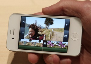 Источник: Apple начала производство белых iPhone4