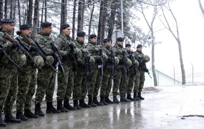 У Сербії скасували підвищену боєготовність армії
