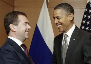 Неформальная встреча Обамы и Медведева в Лиссабоне была  очень сердечной  - Белый дом