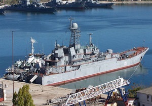Ъ: В Керченском порту российский корабль обвинили в нарушении правил прохождения пролива