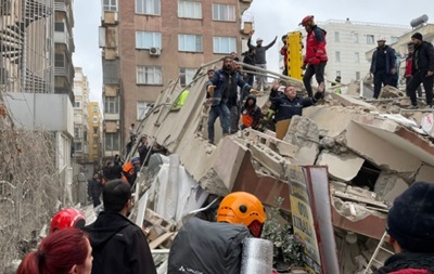 Землетрясение в Турции стало одним из самых мощных за 80 лет