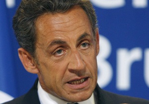 Саркози приветствует решение Мубарака покинуть президентский пост
