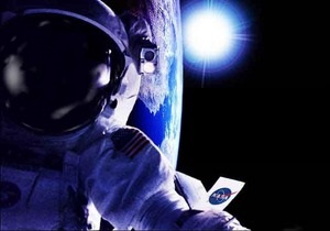 Астронавты шаттла Endeavour вышли в открытый космос