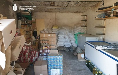 Розкрадання продуктів для ЗСУ: на Дніпропетровщині виявили підпільний склад