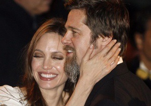 Завтра во Франции состоится свадьба Бреда Питта и Анджелины Джоли - СМИ