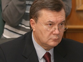 Янукович настаивает на скорой отставке правительства