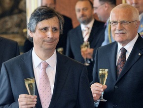 Премьер Чехии заявил, что его страна ратифицирует Лиссабонский договор до конца года