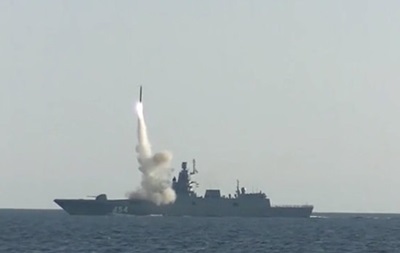 Российские войска вывели в море ракетоносители