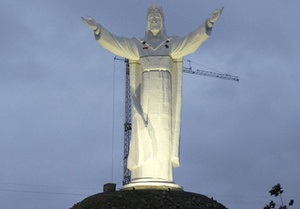 В Польше освятили самую высокую в мире статую Иисуса Христа