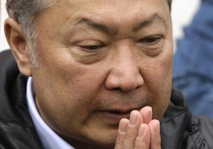 Бакиев призвал направить в Кыргызстан миротворцев ООН