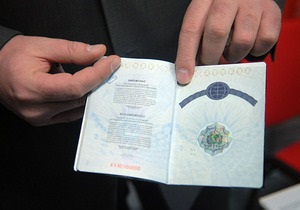 Ъ: В Верховной Раде зарегистрирован законопроект о замене действующих паспортов