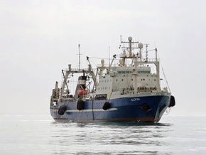 Индийские военные задержали судно, на котором террористы могли прибыть в Мумбаи
