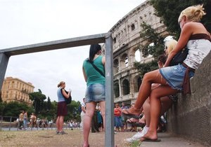 В Италии вступил в силу закон о нелегалах