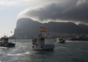 Спор из-за Гибралтара: Великобритания отказывается вести переговоры с Испанией