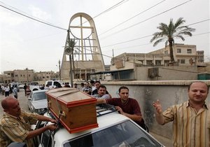 Захват храма в Багдаде: Власти Ирака призвали СМИ лишить террористов внимания