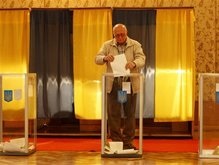 Верховная Рада назначила 77 досрочных выборов