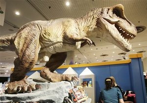 Новости науки - динозавры: Ученые выяснили, почему динозавры ходили на полусогнутых ногах