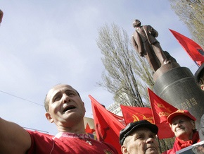 Отреставрированный памятник Ленину в Киеве откроют в пятницу