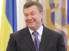 Янукович считает вступление в НАТО бессмыслицей