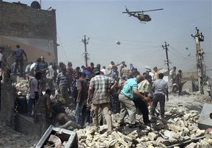 В результате серии терактов в Багдаде погибли около 30 человек