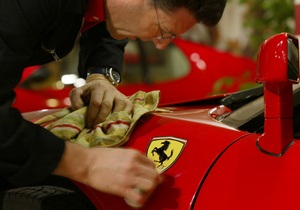 25-летнее Ferrari установило новый рекорд скорости